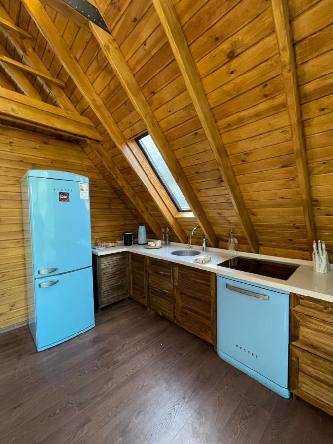 Panurlawoodenhouse Oezel Havuz& Sauna Mavi Екстер'єр фото