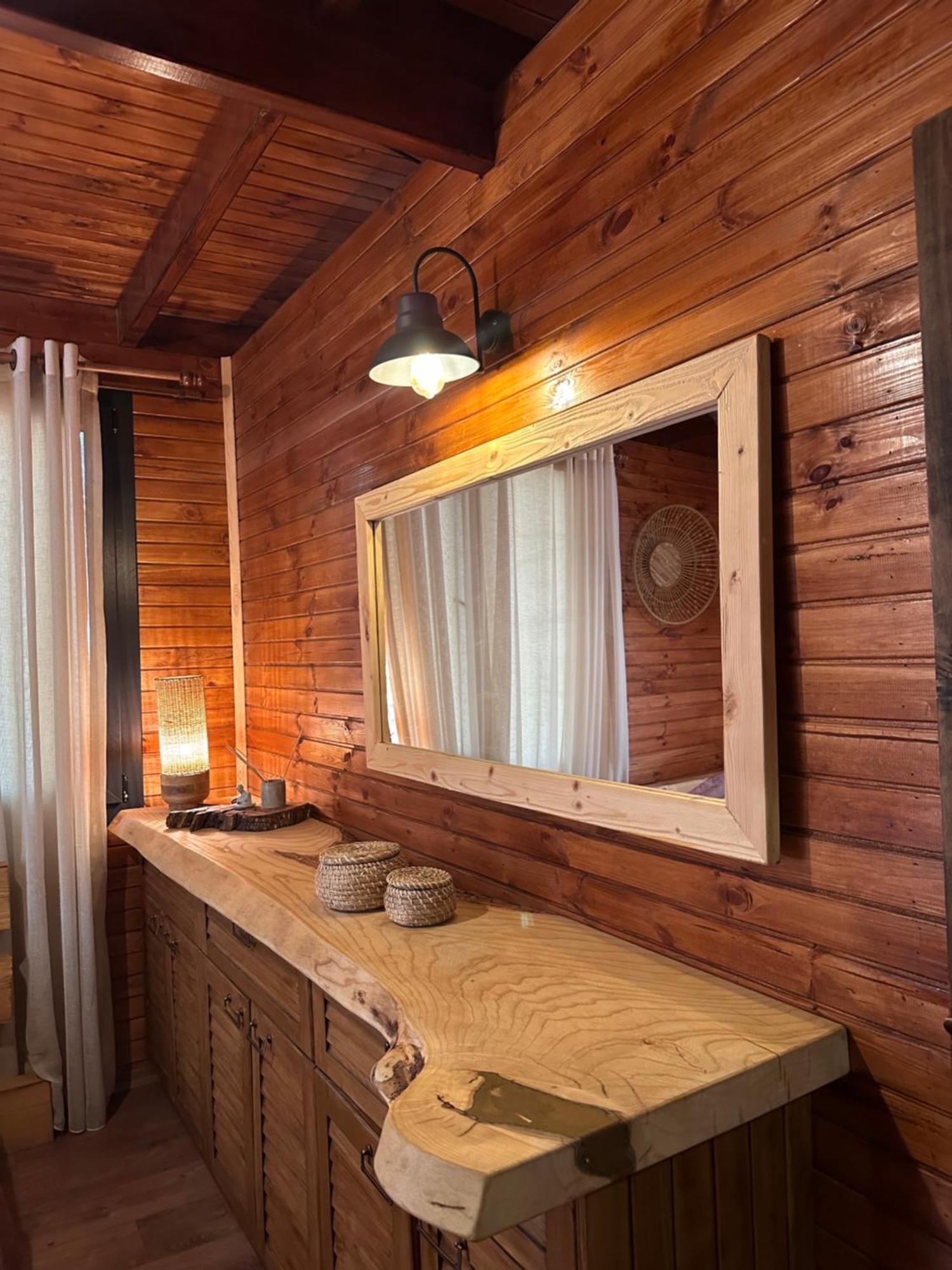 Panurlawoodenhouse Oezel Havuz& Sauna Mavi Екстер'єр фото