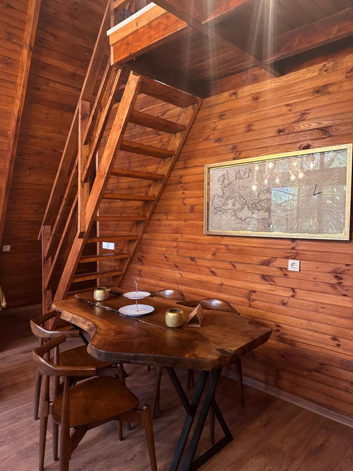 Panurlawoodenhouse Oezel Havuz& Sauna Mavi Екстер'єр фото