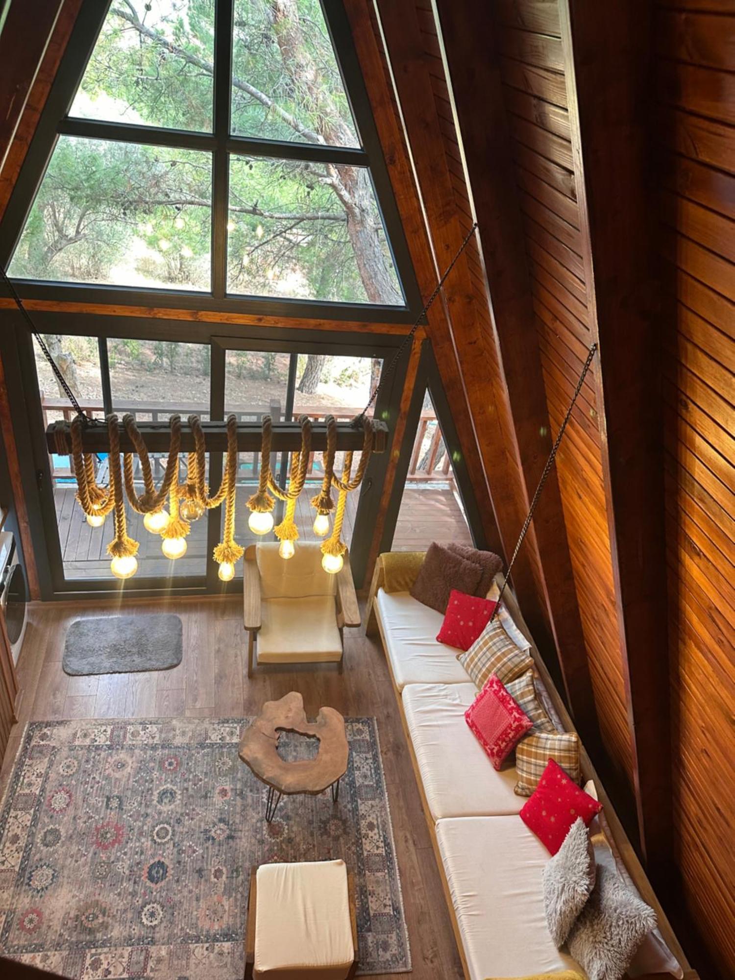 Panurlawoodenhouse Oezel Havuz& Sauna Mavi Екстер'єр фото